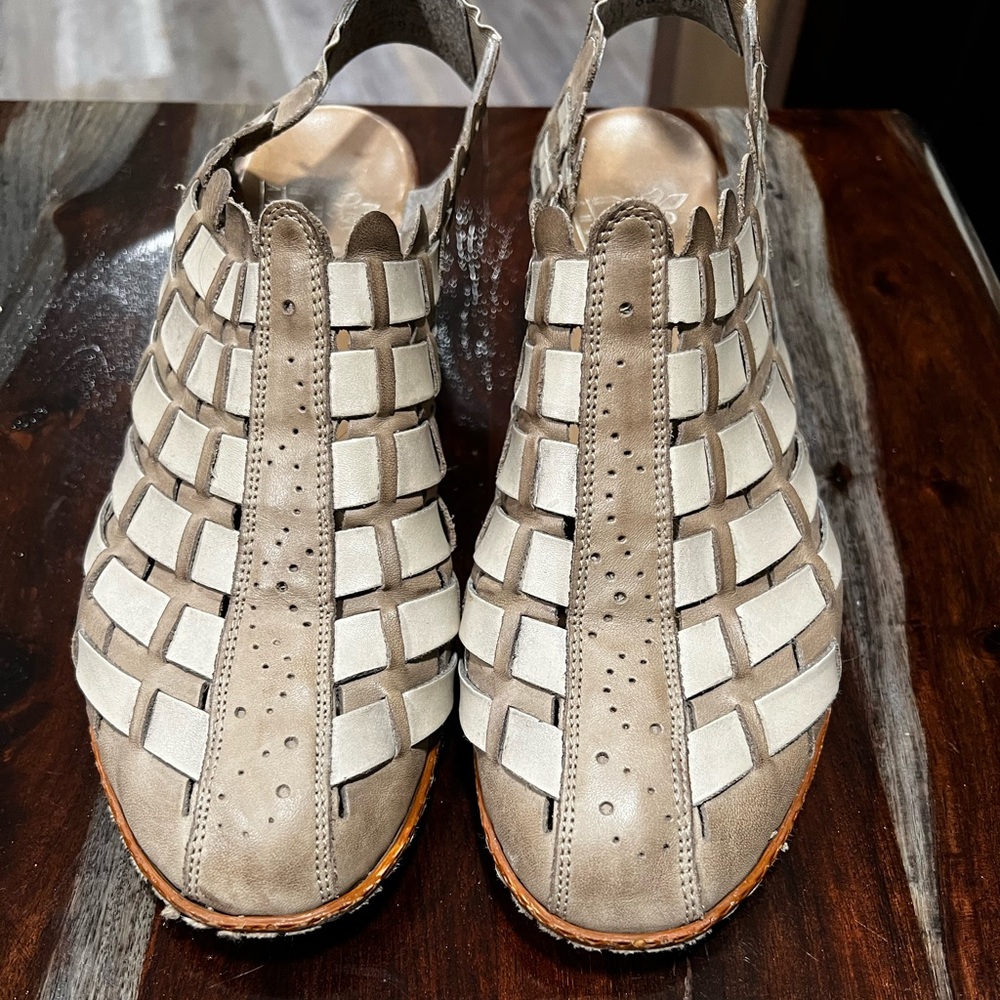 Rieker sandal size 41, taupe/beige colored